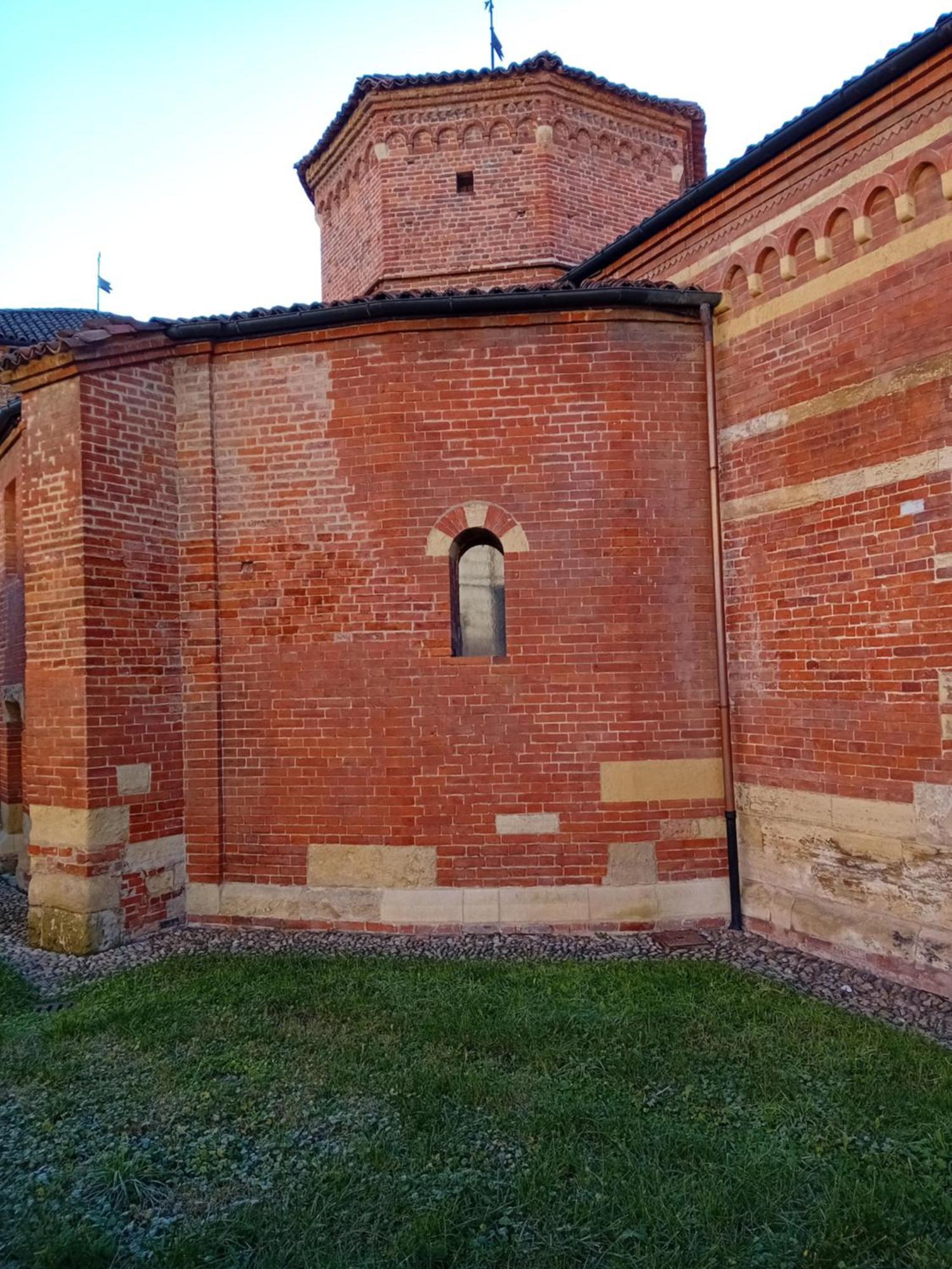 Petite Maison Asti Exterior photo